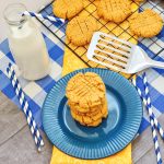 Easy 3 Ingredient Peanut Butter Cookies
