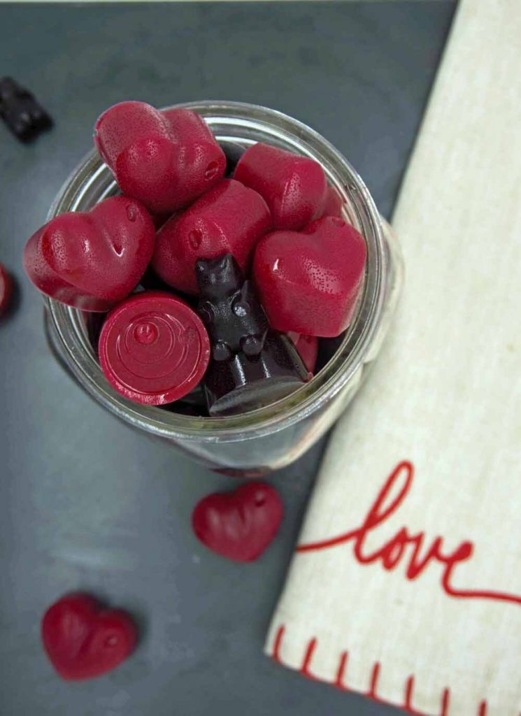 fruit gummies: healthy snacks for toddlers