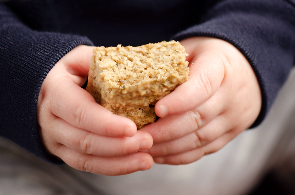 No Sugar Peanut Butter Banana Oatmeal Bars: Healthy Snacks for Toddlers